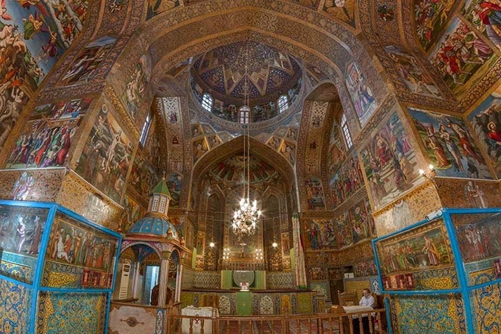 کلیسای وانک یکی از جاهای دیدنی اصفهان 