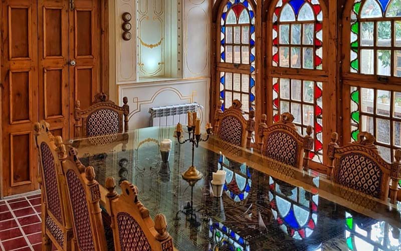 موزه زرنگار شیراز از بهترین کافه های شیراز