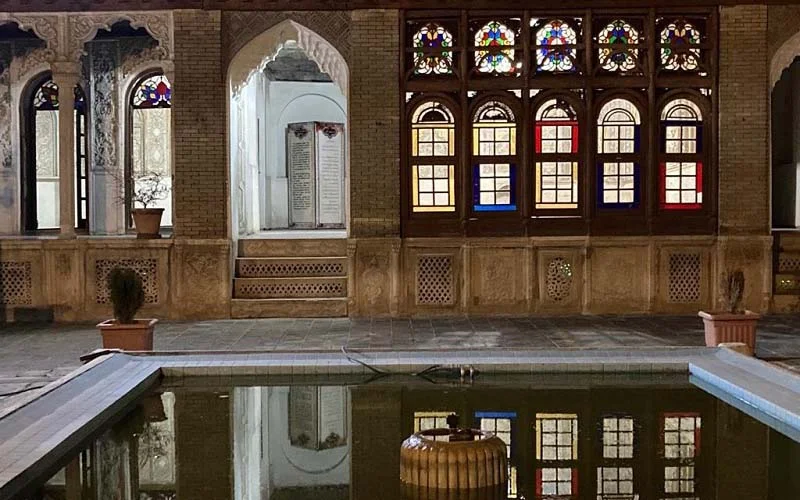 ساعات بازدید از خانه زینت الملک قوام شیراز