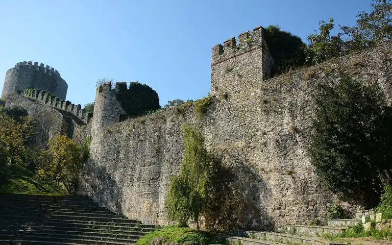 تاریخچه قلعه رومی آنتالیا